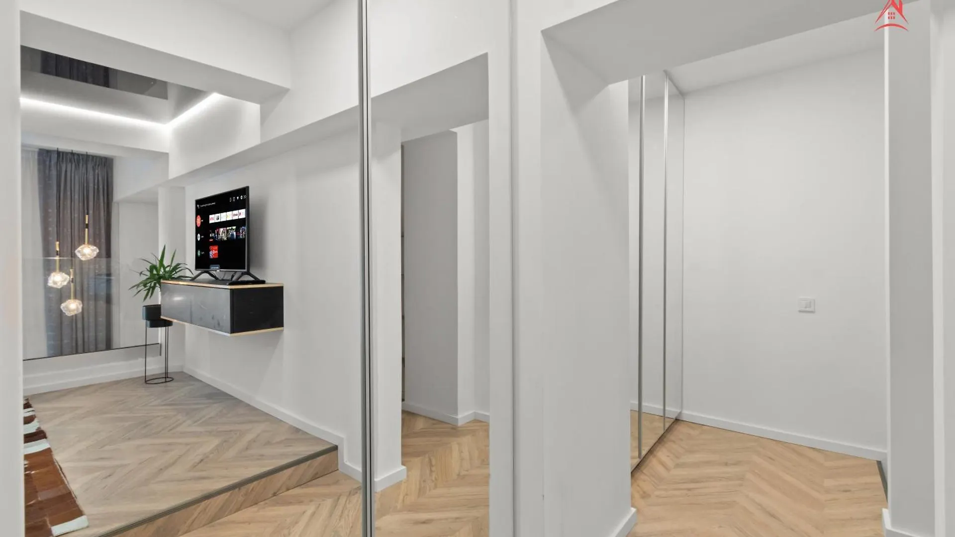 Apartamento Noa Boutique Beautiful Penthouse With Private Parking Bucarest