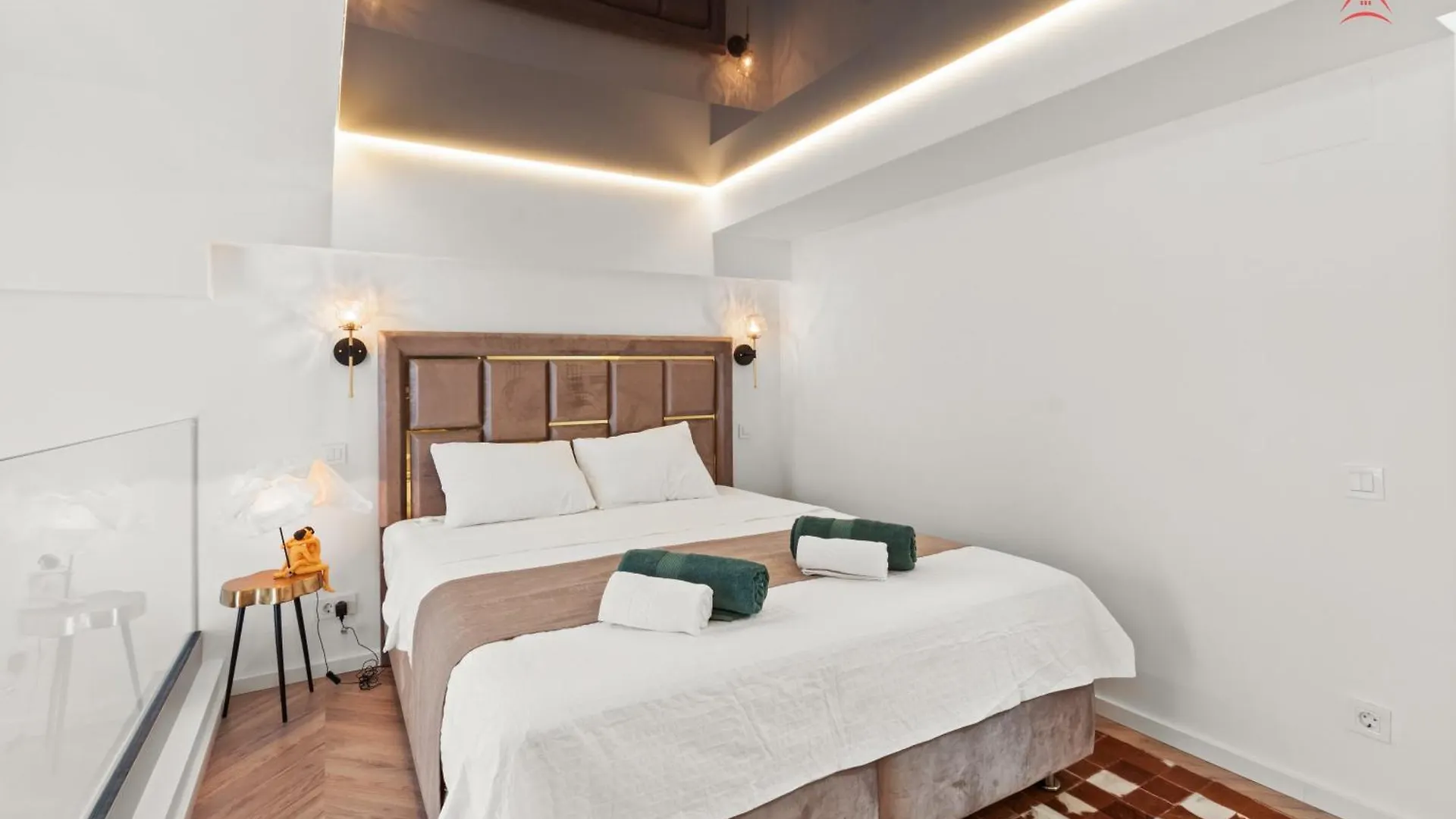 Apartamento Noa Boutique Beautiful Penthouse With Private Parking Bucarest