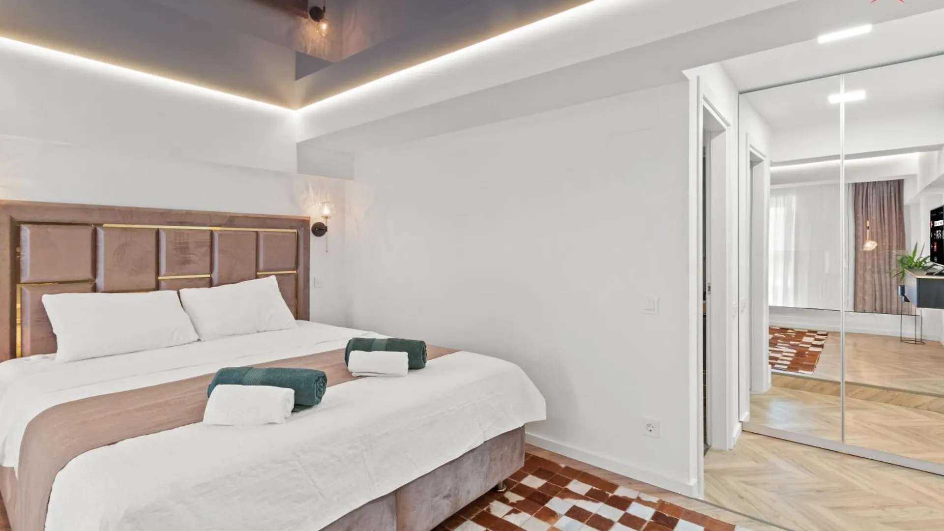Apartamento Noa Boutique Beautiful Penthouse With Private Parking Bucarest Rumanía