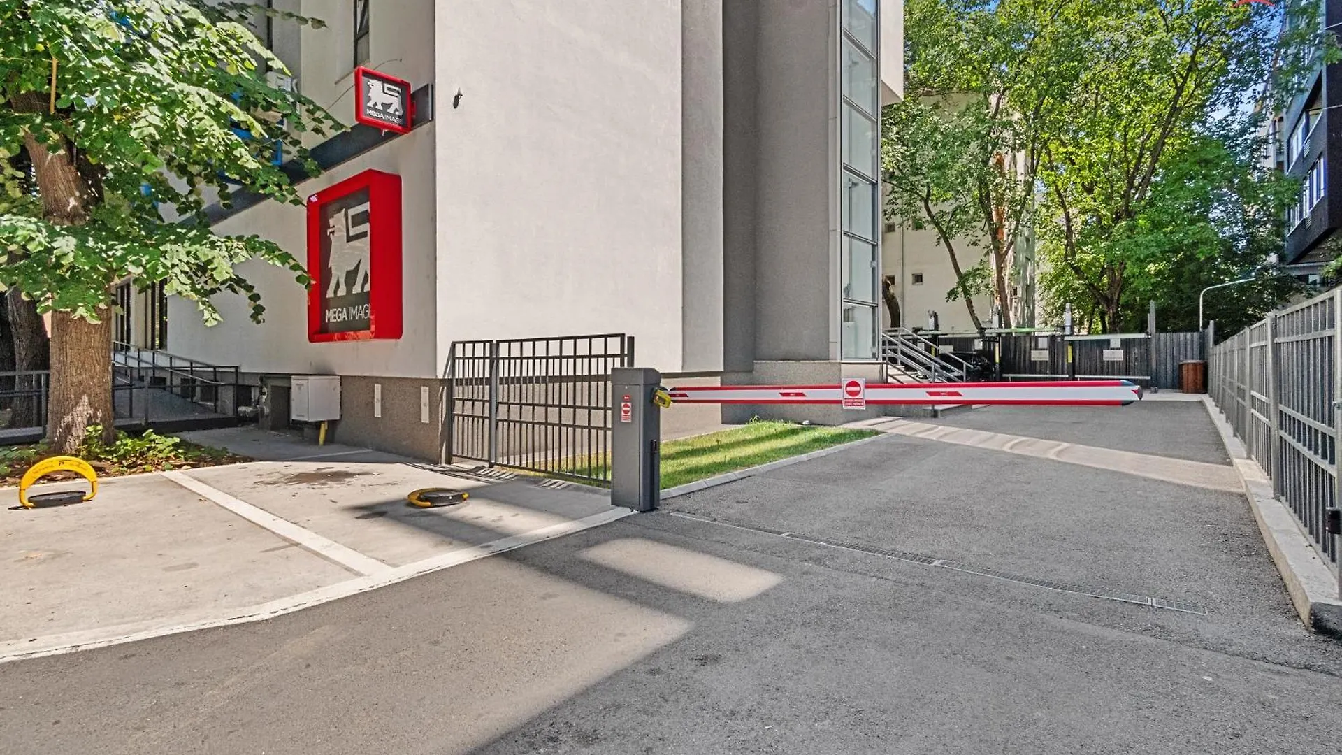 Apartamento Noa Boutique Beautiful Penthouse With Private Parking Bucarest